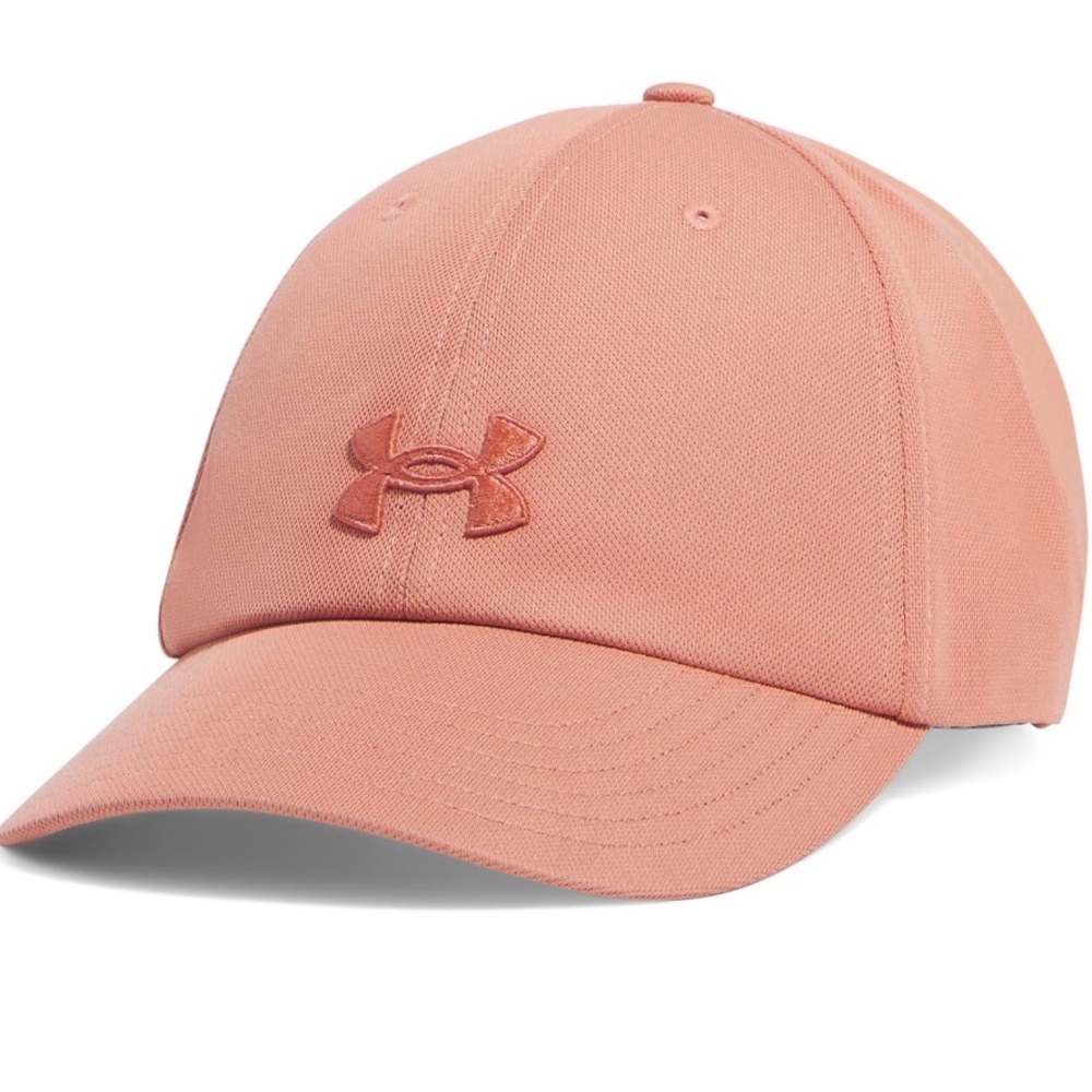 NWT Under Armour Blitzing Wrapback hat